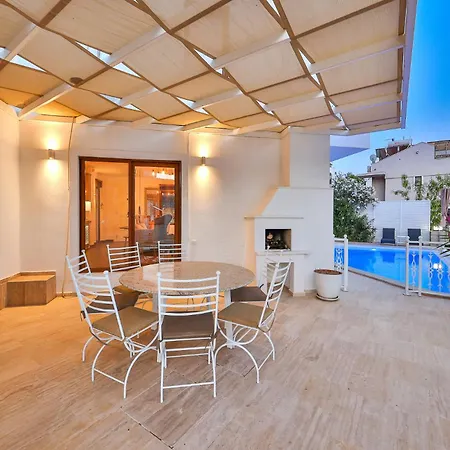 Seftali Seaview 4 Beds Villa