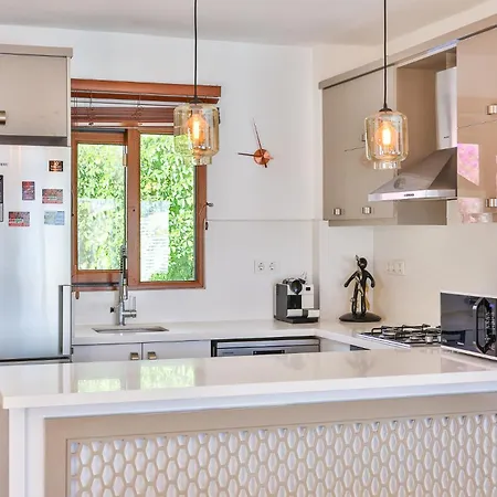 Villa Seftali Seaview 4 Beds *